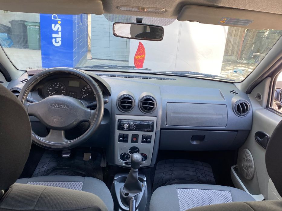 Vând Dacia Logan 1.4 MPI stare foarte buna