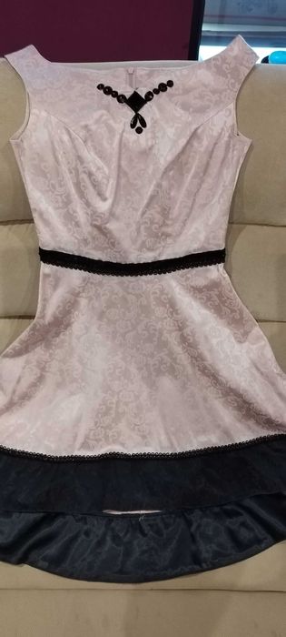 Rochie de ocazie roz pudra 36