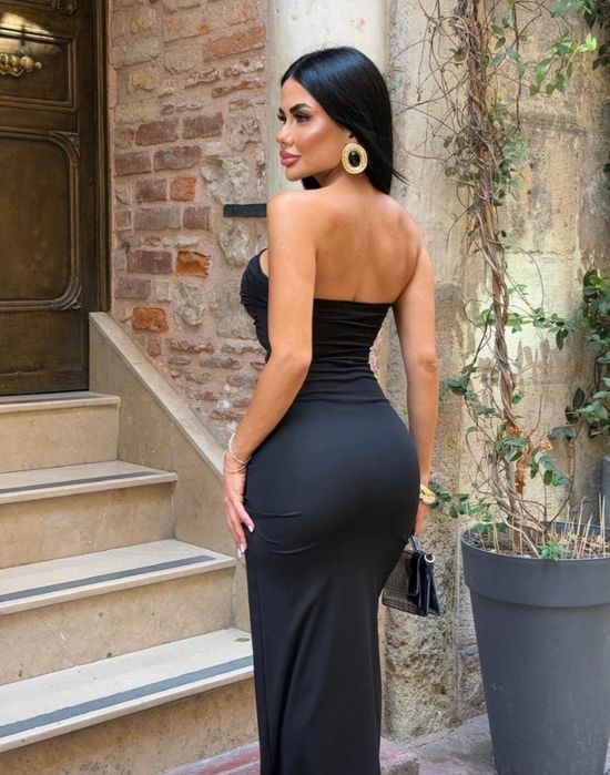 Дълга рокля по тялото