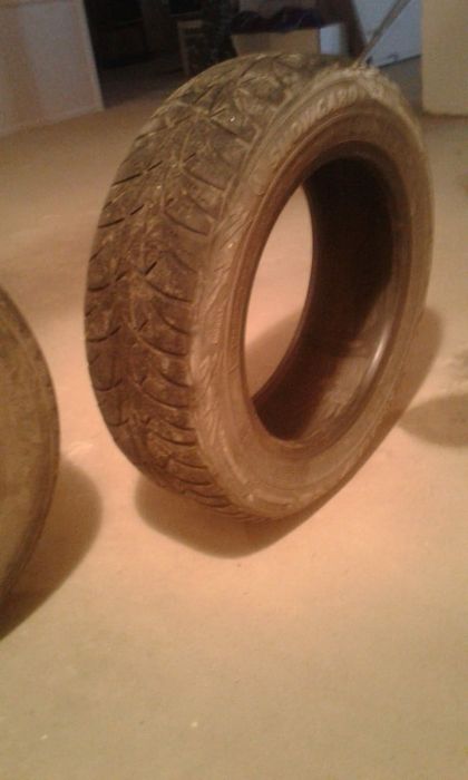 Продаеться резина. Звоните.