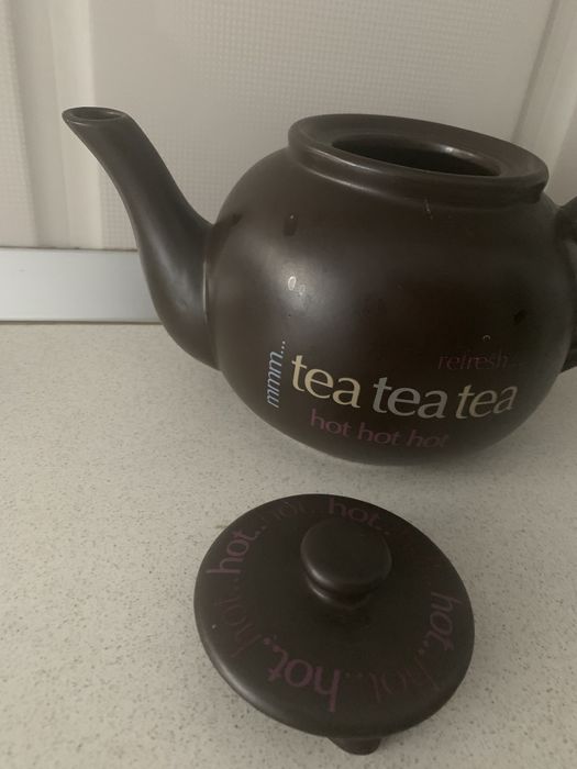 Ceainic Superb din lut Vintage redus 50%