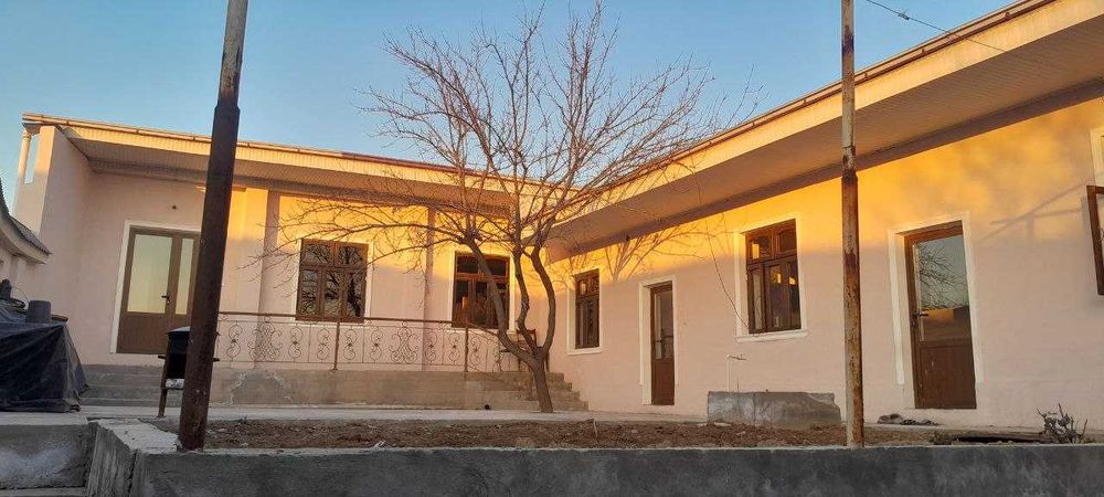 Сабзавот оркасида, Ун кургонда Уй сотилади, 3,5-сотка, 5-хона