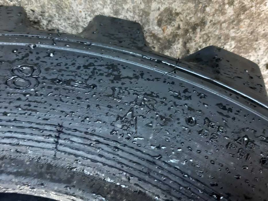 10.5/80-18 OZKA Cauciucuri noi industriale de buldo cu 12pr