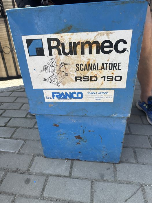 Masina pentru samfren in beton