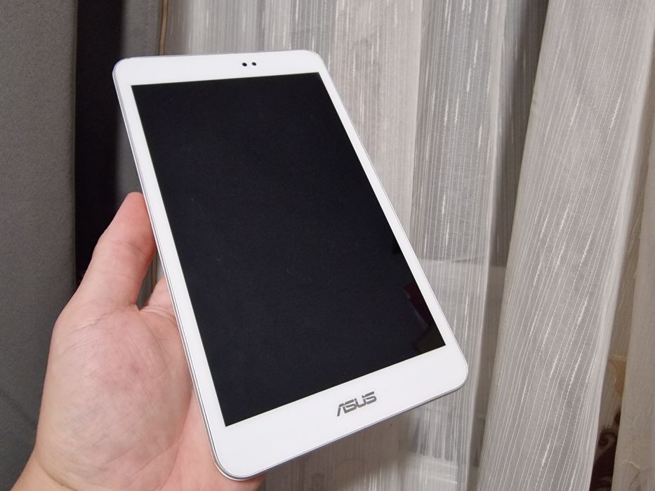 Tabletă ASUS MeMO Pad 8 4G – Ecran 8" Full HD, Cu SIM, Liberă rețea
