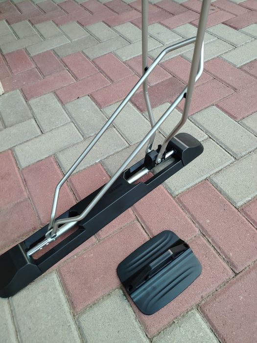 Vand suport pentru bicicleta
