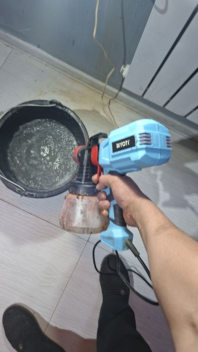 ветродуйка Пульверизатор краскопульт электрический