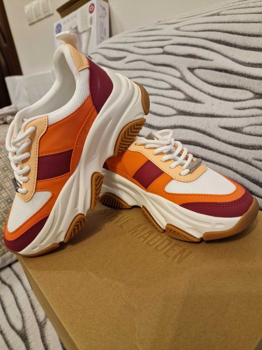 Скечърси Steve Madden