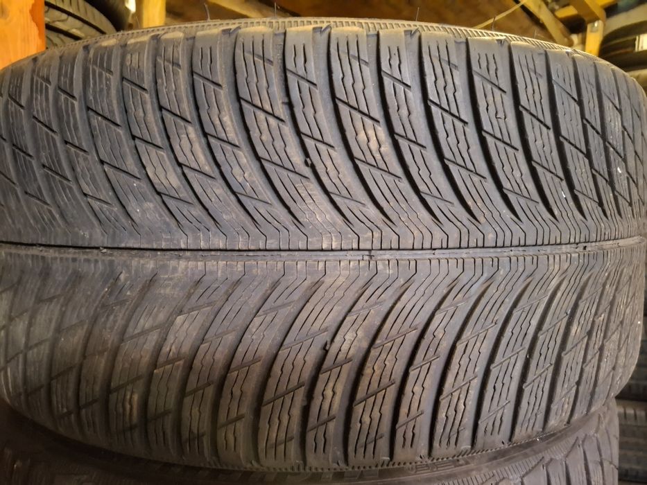 255 30 20 Michelin DOT 2021 iarna