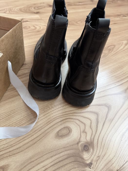 Боти ZARA маратонки Skechers