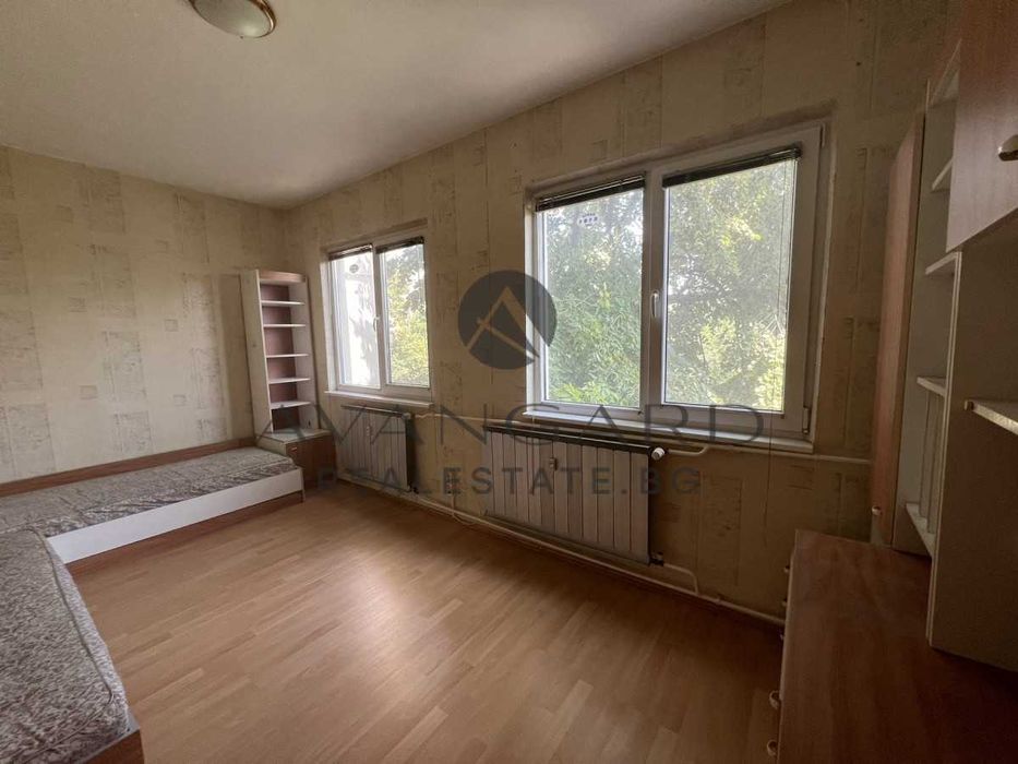 Продава се Тристаен апартамент в Пловдив, Тракия - 78 кв.м за 1218 €/кв.м - Снимка #2