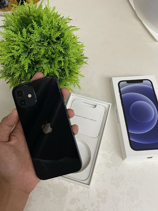 Телефон iPhone 12 128gb