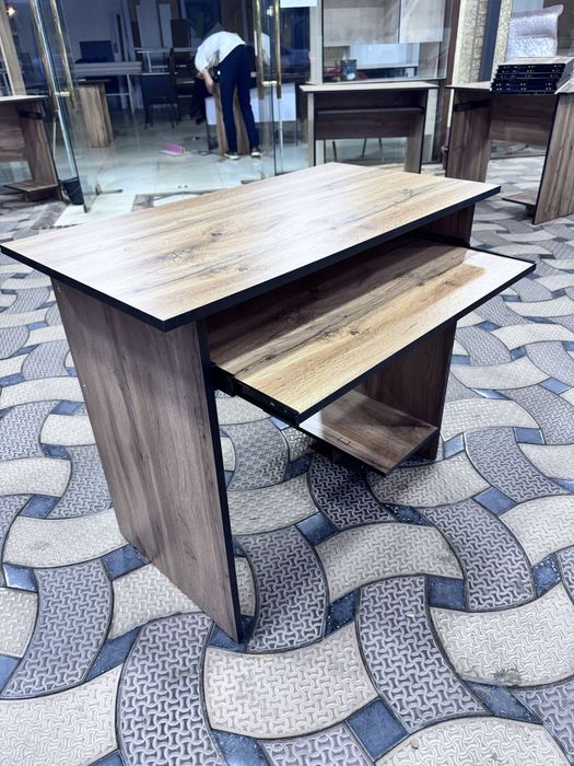 Парта стол компютер учун