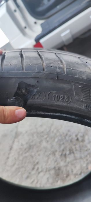 Michelin Pilot Sport 4