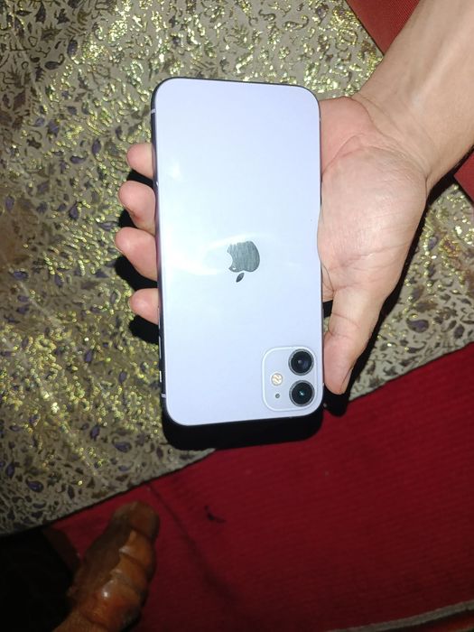 iPhone 11 128.  Fialetviy