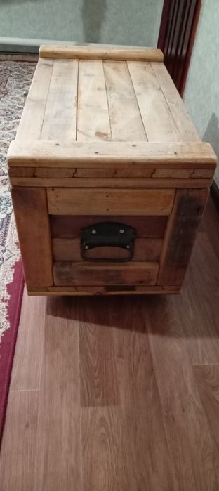 Сандақ (ағаштан жасалған)