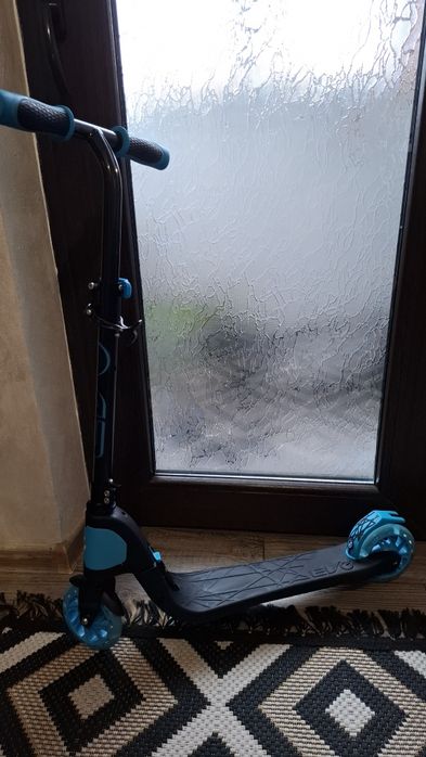 Trotineta cu 2 roti, lumini, pliabila, Evo, Light Speed, Albastru