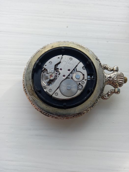 Часы под ретро стиль