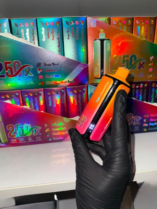Premieră Vape 250.000 Puffs 4 Arome Reincarcabil Display