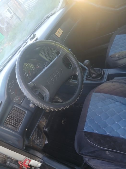 Продам машину ауди 80