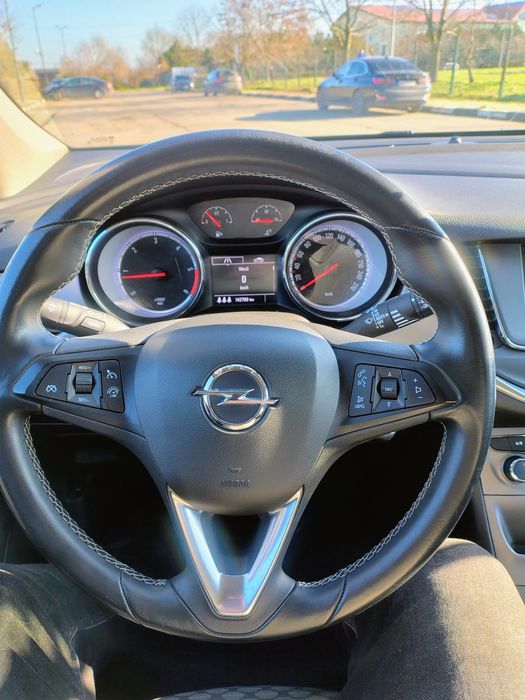 Opel Astra K 2016  Ireprosabil