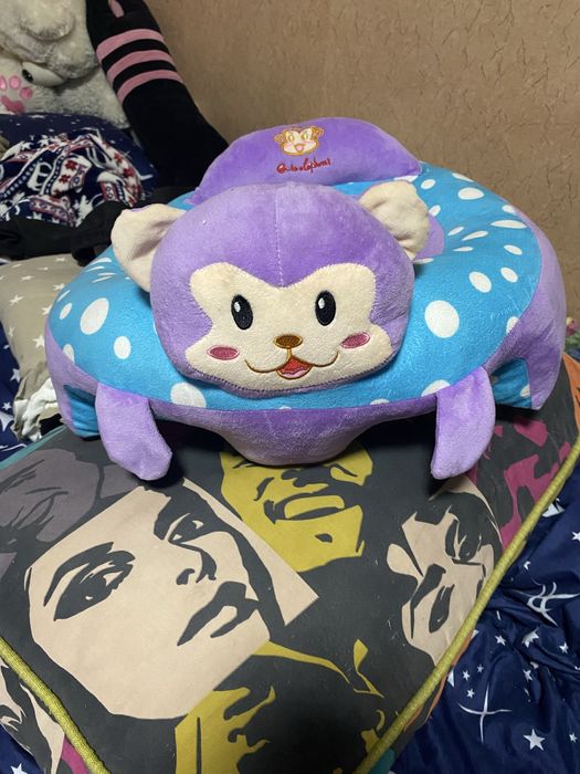 Продам комбинезон, второй в подарок