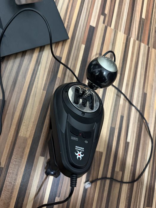 Volan gaming Myria MG1418 – 499 lei