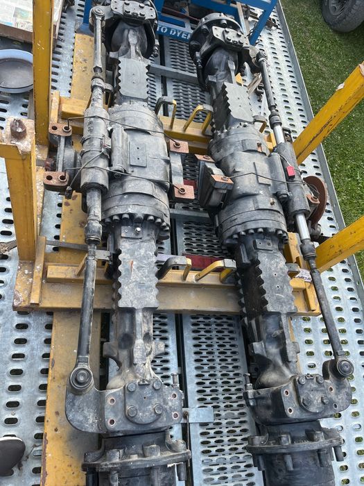 Двигател с мостове за багер