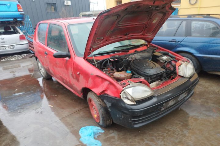 Lampa / Tripla stop stanga pe aripa Fiat Seicento prima generatie