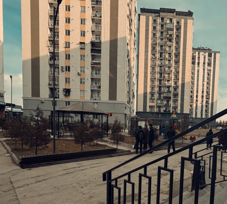 Сергели метро 1 бекат Новостройка БМ 1 хона 6 этаж Коробка 34кв.м