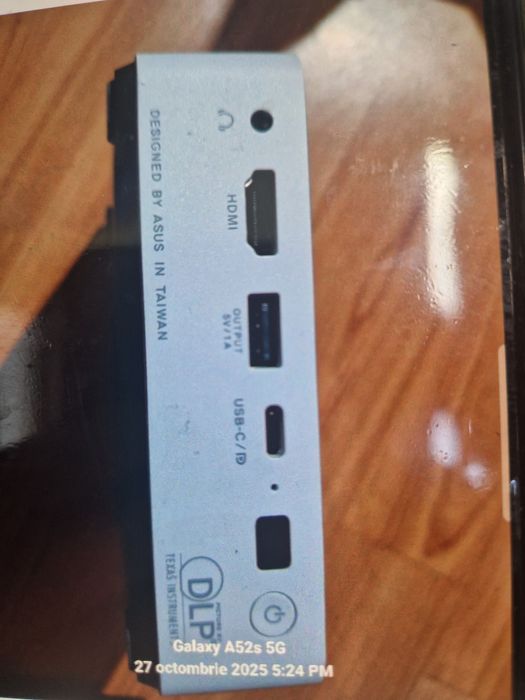 Proiector portabil ASUS ZenBeam