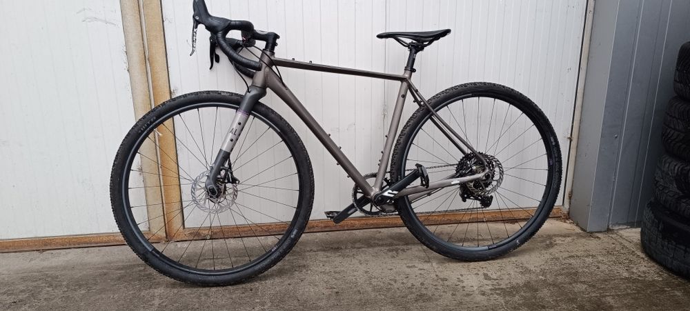 Гравел велосипед Ruut