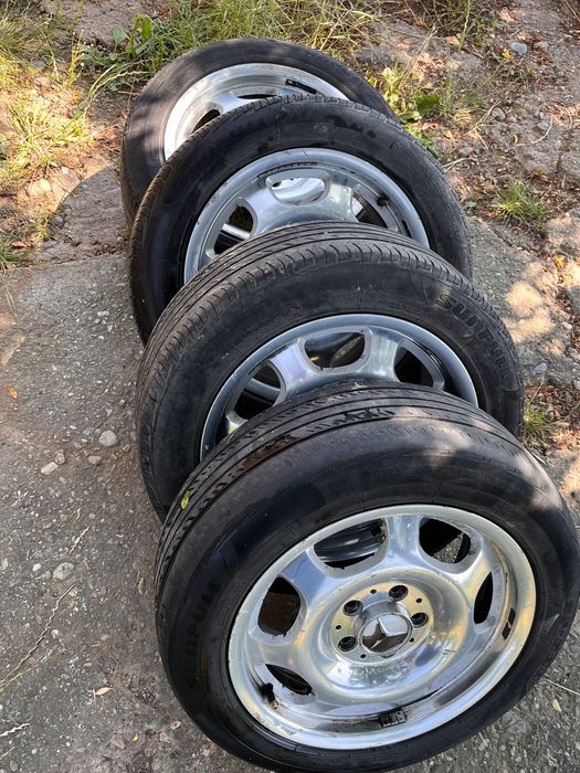 Продавам джанти за mercedes W210