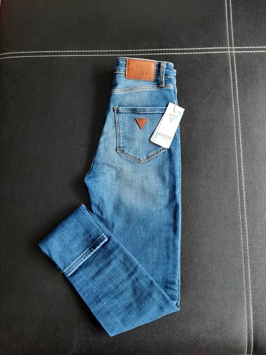 Скини дънки Guess