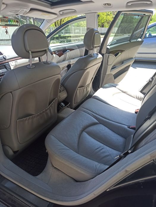 Mercedes w211 e320