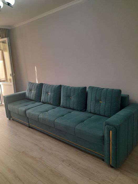 Диван в хорошем состоянии