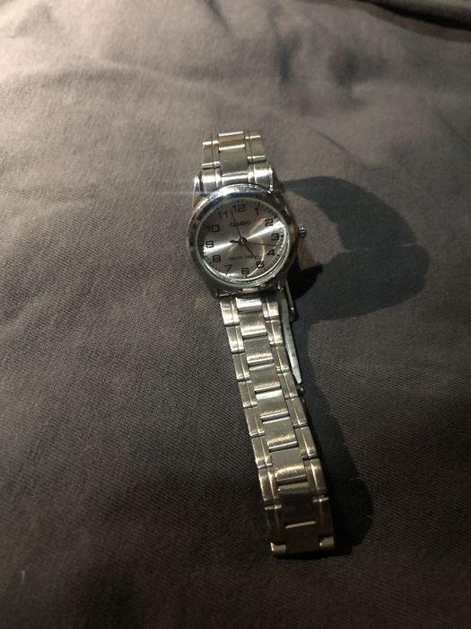 Часы Casio в хорошем состоянии