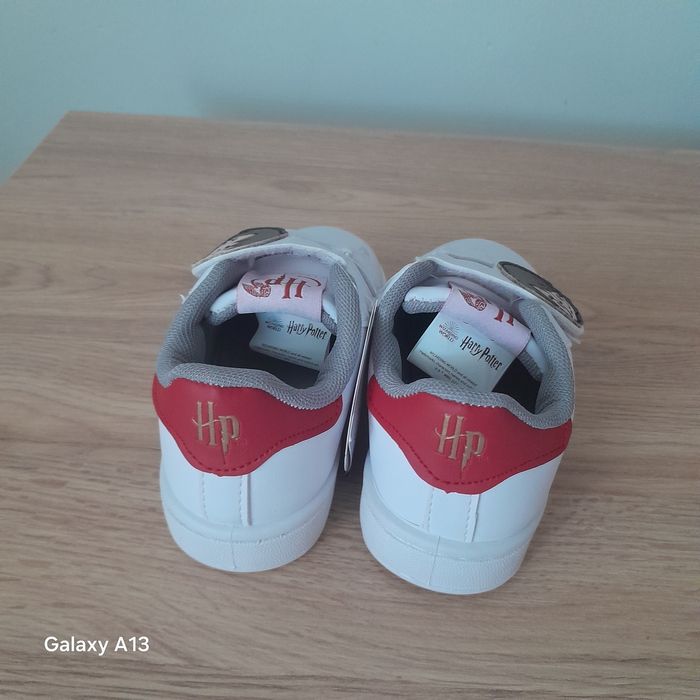 Детски кожени обувки