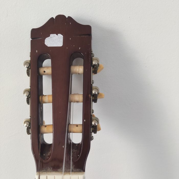 YS _1.   Ямаха  китара