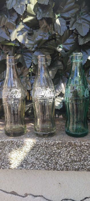 Ретро стъклена бутилка от Кока-Кола (Coca-Cola) от 250 мл, произвеждана в България