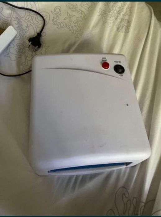 Vand lampa manichiura