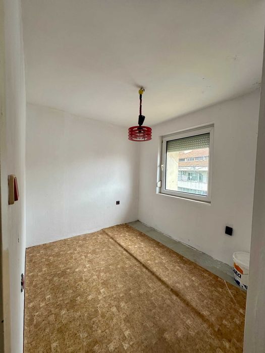Продава се Двустаен апартамент в Бургас, Лазур - 42 кв.м за 1203 €/кв.м - Снимка #7