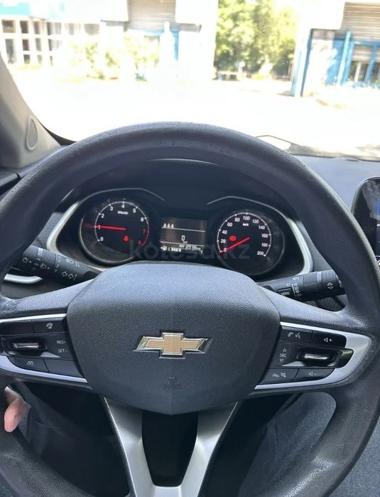 Chevrolet Onix 2023