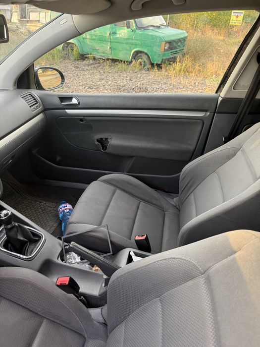 Volkswagen Golf  1.6 fsi 115ph 2004 g на части