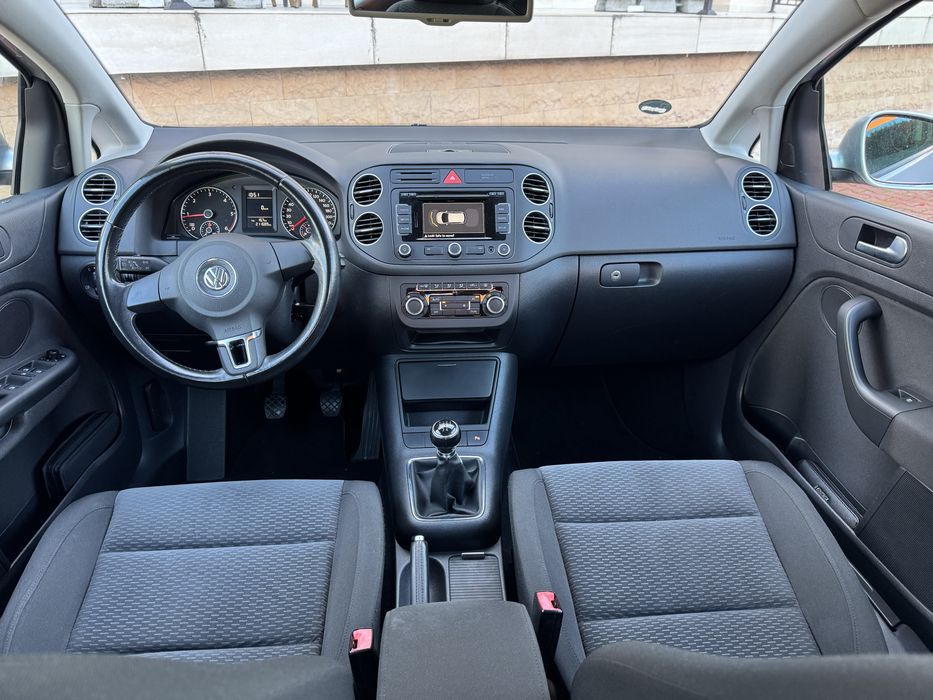 VOLKSWAGEN Golf Plus 2010 — imagine 5