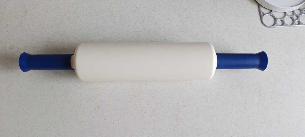 Скалка для теста Tupperware 3000тг