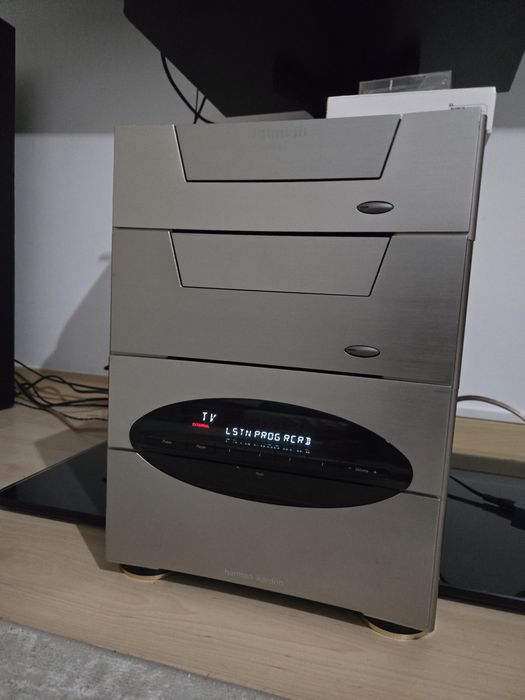 Linie Harman kardon + Boxe yamaha