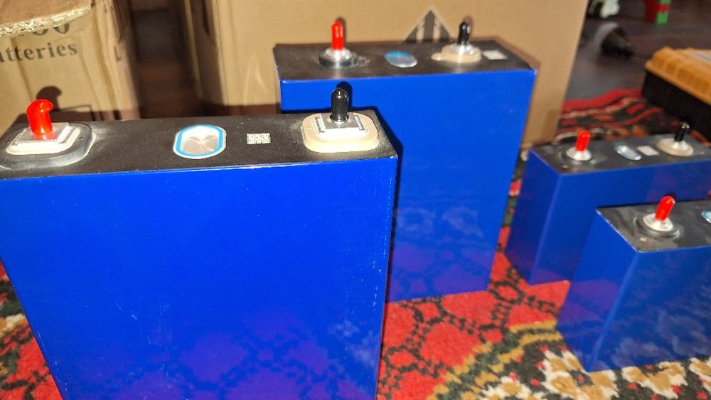 Аккумулятор литий железо фасфат 100A/H  200A/H  320A/H