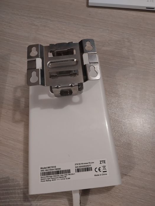 5G Антена ZTE MC7010 отключена Нова!