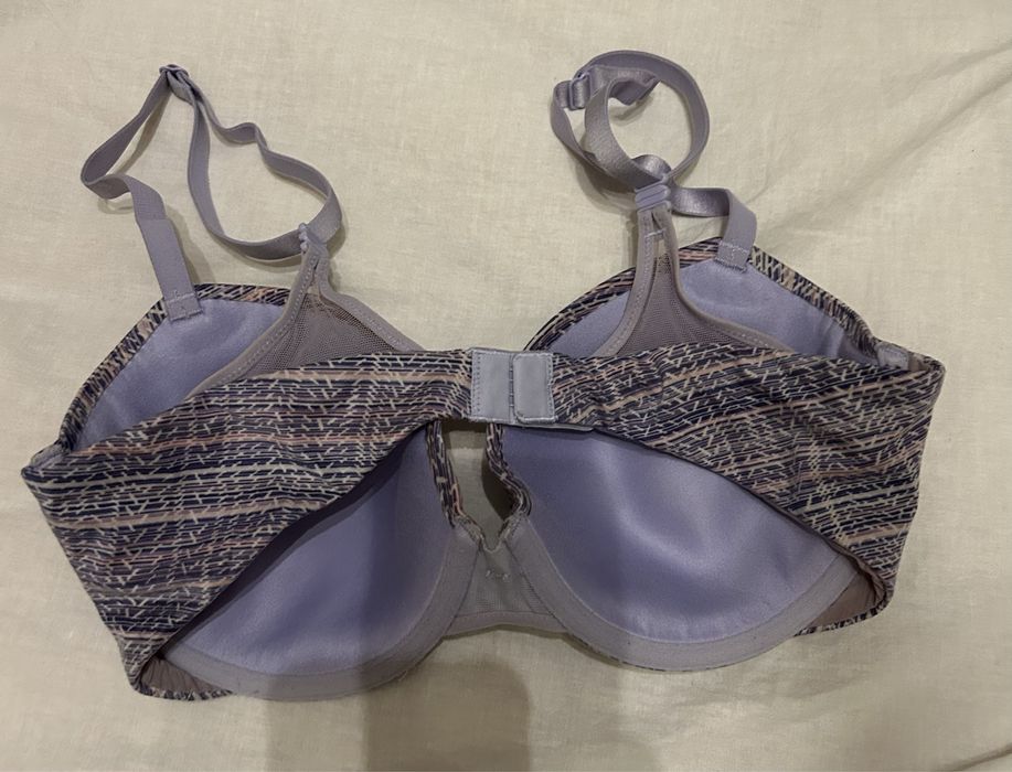 Sutien push up Victoria’s si Pink